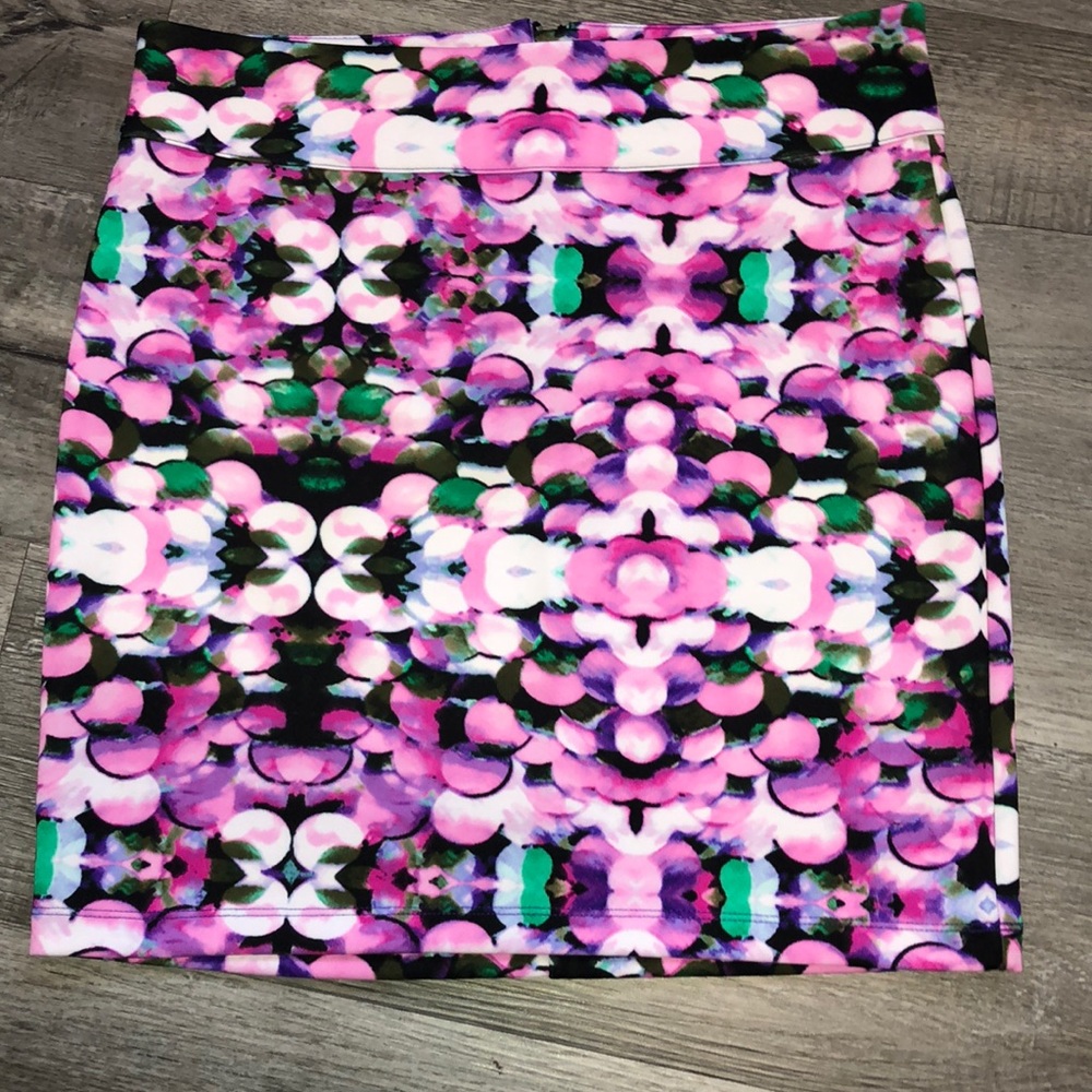 Multi vibrant skirt with bright pinks and green